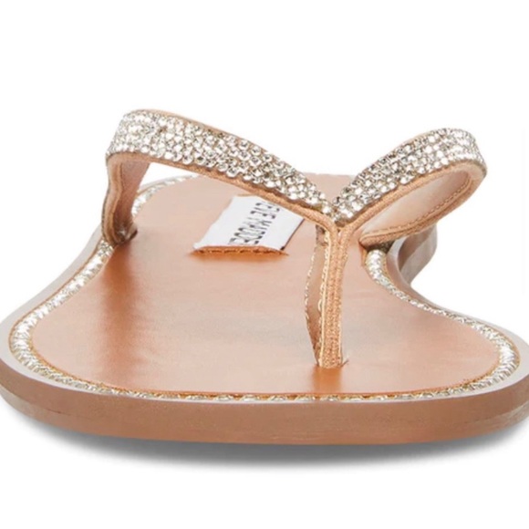 Steve Madden NADRIA RHINESTONES Flip Flops. Size 7. NWT .25 inch heel height - Picture 5 of 8